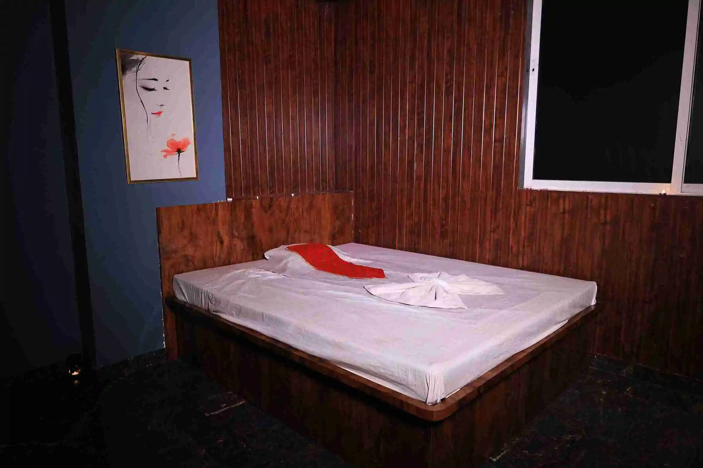 About Medis Spa Mira Road 